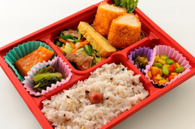 デラックス弁当